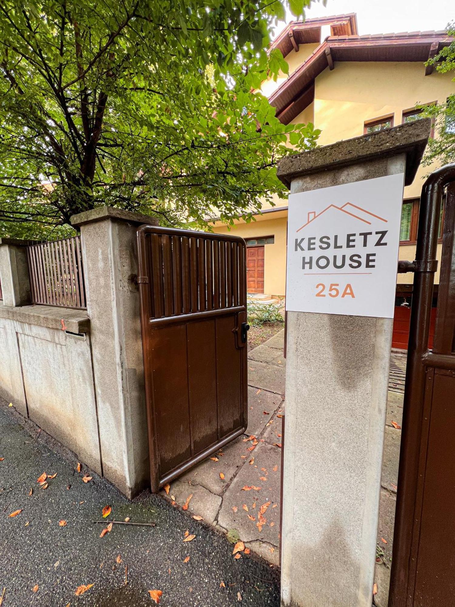 Hotel Kesletz House Hermannstadt Exterior foto